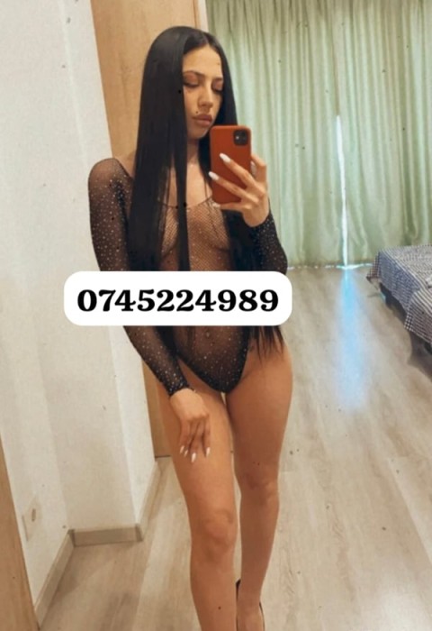 20s escorts: Blonda Sexy in Leicester