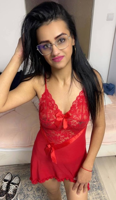 A Discreet Incall Apartment Experience in Wolverhampton