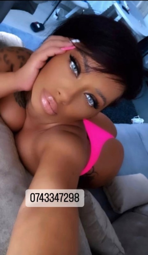 A West Midlands Experience with Discreet Charm