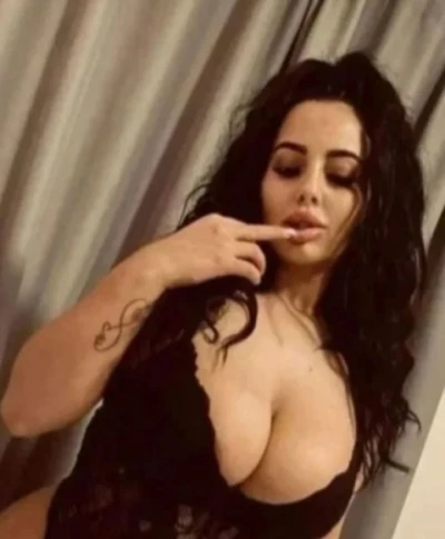 Big Boobs Escorts Ready to Delight You in Wolverhampton