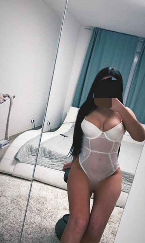 Bromsgrove’s Plymouth Ladies – Your Ideal Independent Companion