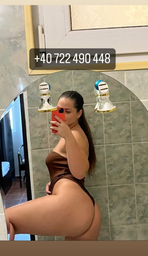 Charming Chubby Escorts Await You in Leicester!