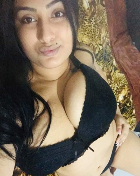 Charming ebony escorts in Birmingham for a delightful experience