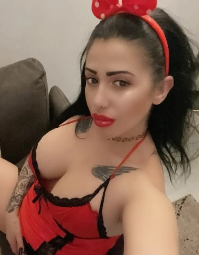 Chubby escorts with a warm welcome in Birmingham