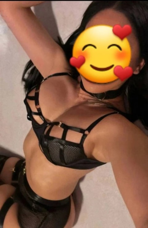 Crossdressing Escorts UK: Meet Alexandru in Rugby