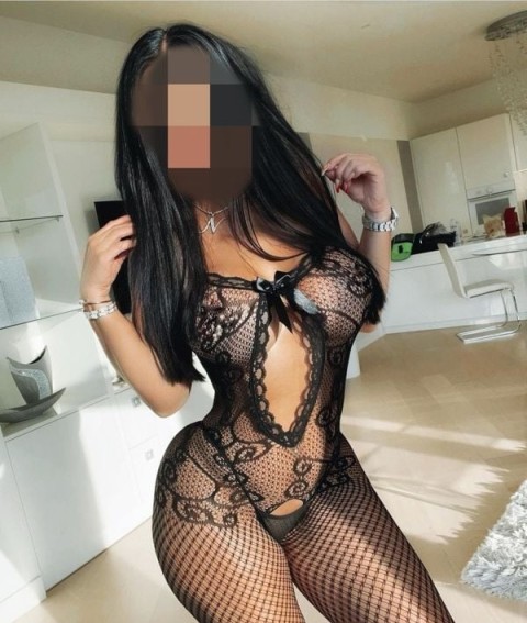 Curvy Escorts Ready to Delight You in Coventry