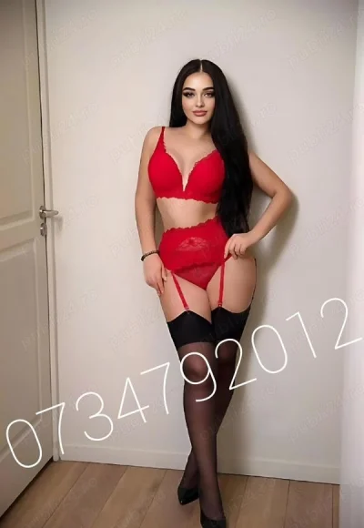 Curvy Latina Escort Incall Experience in Banbury