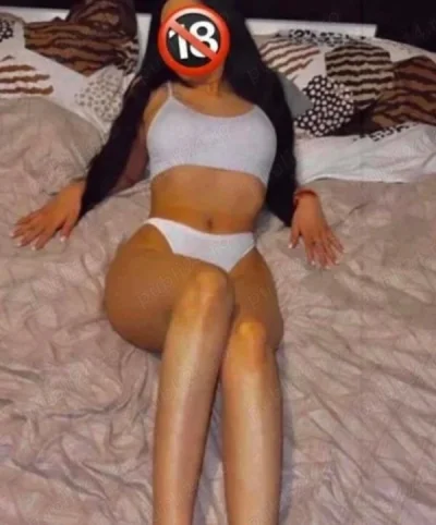 Curvy Latina Escort Incall for Marvelous Moments in Wolverhampton