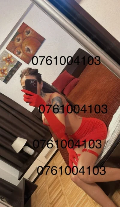 Deep Kissing Available with a Charming Coventry Companion