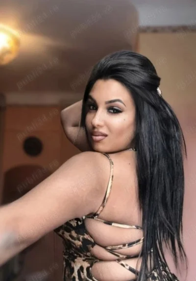 Delightful Student Girls for Discreet Encounters