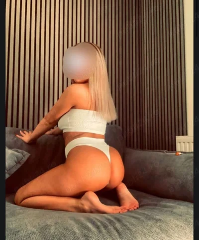 Discover 40+ escorts with Anna in Banbury