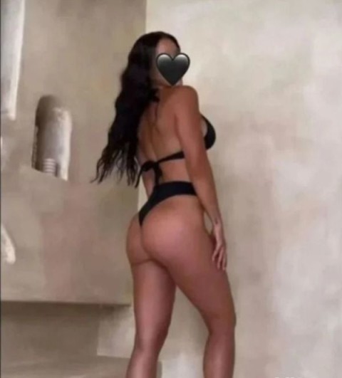 Discover a Unique Shemale Massage Experience in Leicester