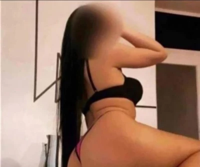 Discover an erotic massage with a charming lady in Wednesbury