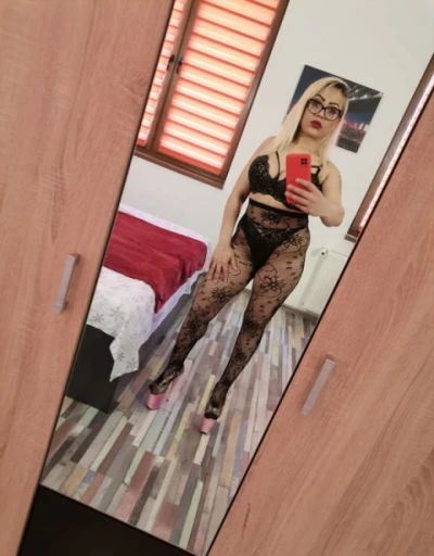Discover Asian Escorts in Sutton Coldfield with Maria