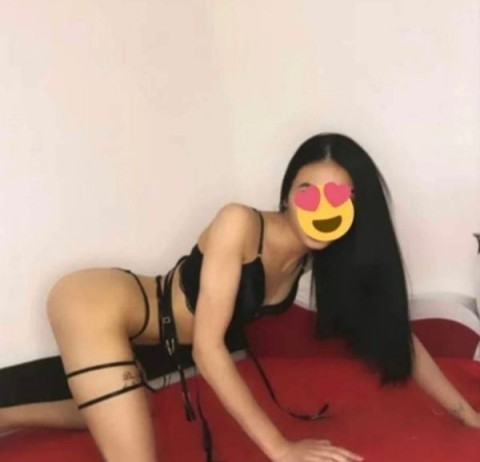 Discover Asian Girls in London: An Enchanting Brunette Escort Experience in Sandwell