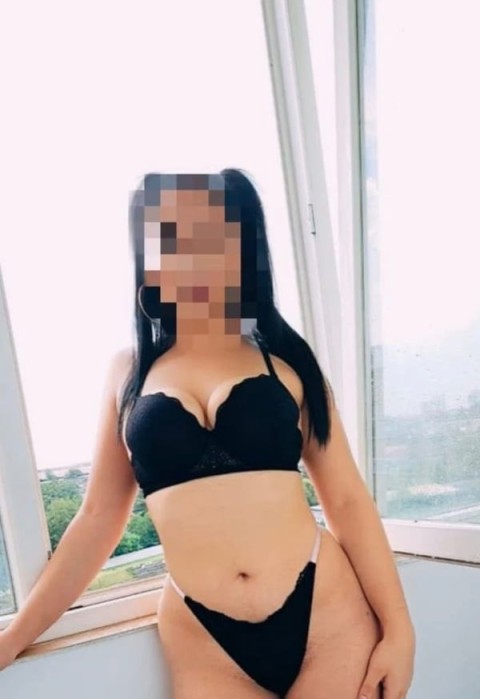 Discover Big Bum Escorts in Dudley for a Classy Experience