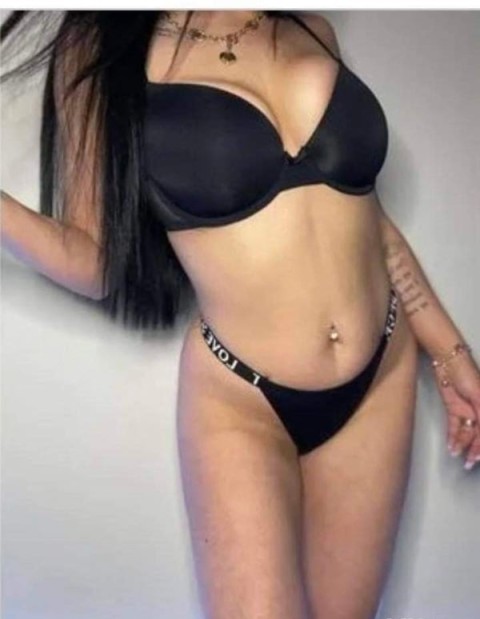 Discover Brazilian Girls in Redditch for a Unique Experience
