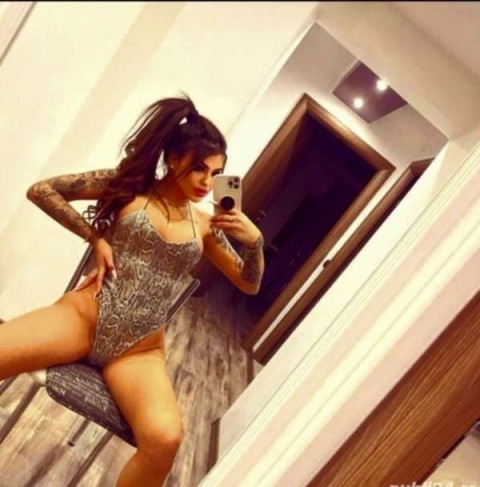 Discover Elegant Belfast Escorts: Ceccilia Awaits You