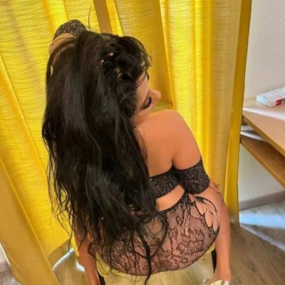 Discover English Escorts with a GFE Experience in Solihull