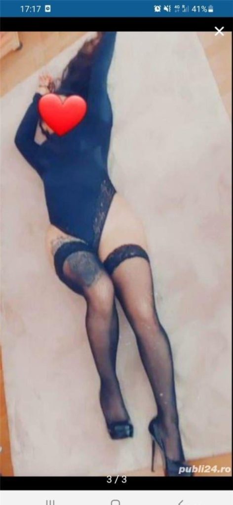 Discover foot fetish friendly pleasures with a charming escort