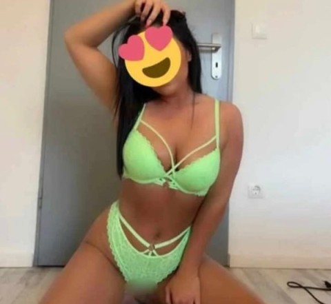 Discover High End Escorts in Birmingham with Andreea