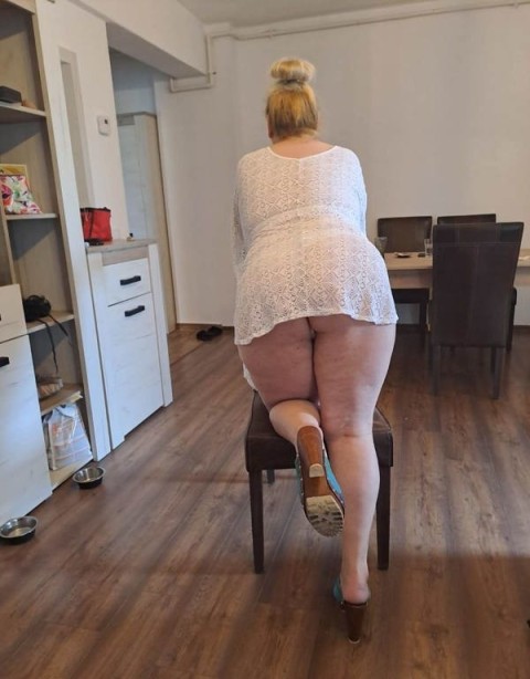 Discover Independent Escort Services in Swindon