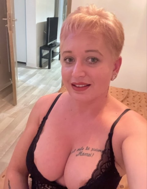 Discover Independent Girls Near Me UK in Leicester