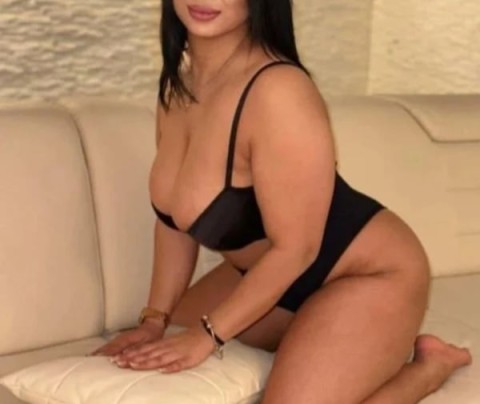 Discover Lichfield’s South East Escorts: A Unique Experience