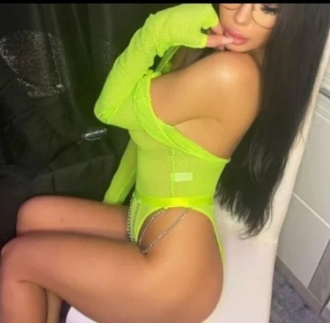 Discover Middle Eastern Escorts in Telford