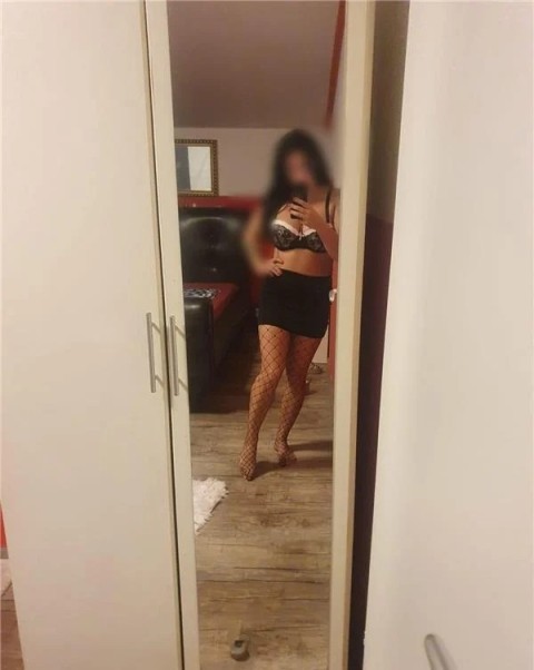 Discover Petite Escorts in Rugby for Unforgettable Experiences