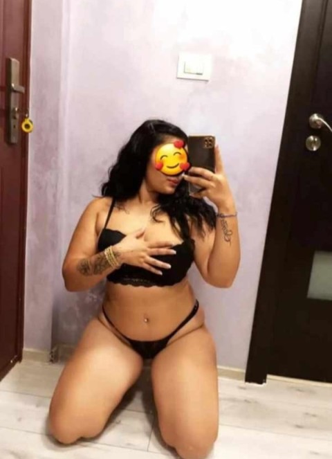 Discover Plymouth Ladies – Your Discreet Companion in Sutton Coldfield