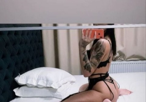 Discover Premium Redhead Escorts in Redditch