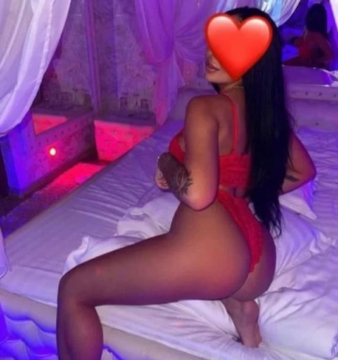 Discover Puppy Play with a charming Redhead in Dudley