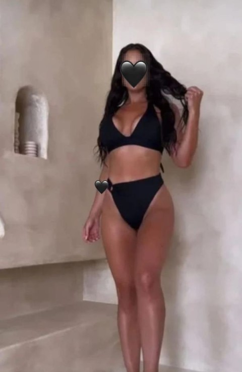 Discover Scotland Escorts in Leicester with Fiery Redheads