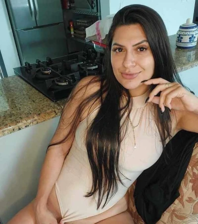 Discover Smoking Hot Companionship in Droitwich