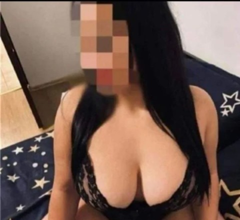 Discover Stourbridge with Middle Eastern Escorts: Meet Claudia