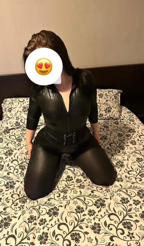 Discover the charm of a cbt mistress in Birmingham