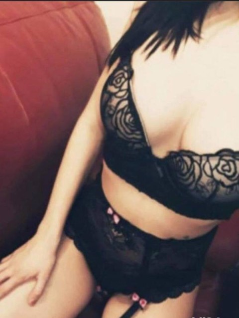 Discover the Charm of an ebony goddess uk in Wolverhampton