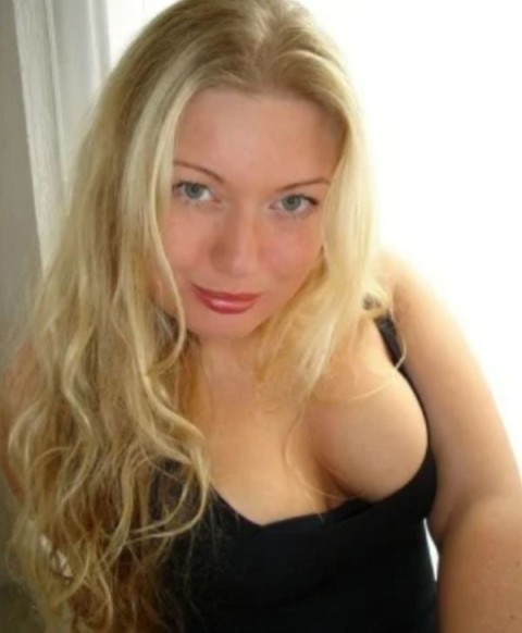 Discover the Charm of Dudley’s Big Boobs Escorts