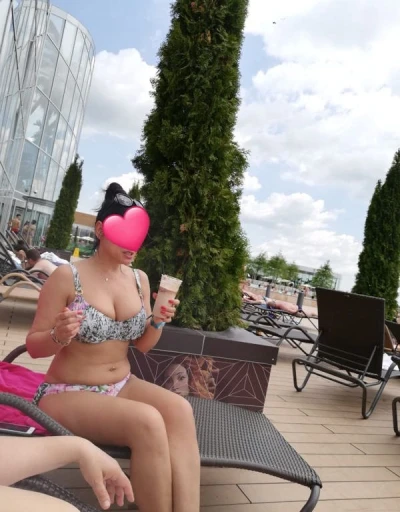 Discover the Charm of Evesham with Exclusive Bucks Escorts