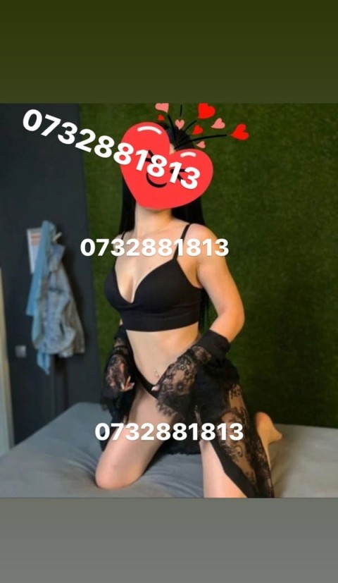 Enchanting Blue Eyes in Wolverhampton Await You