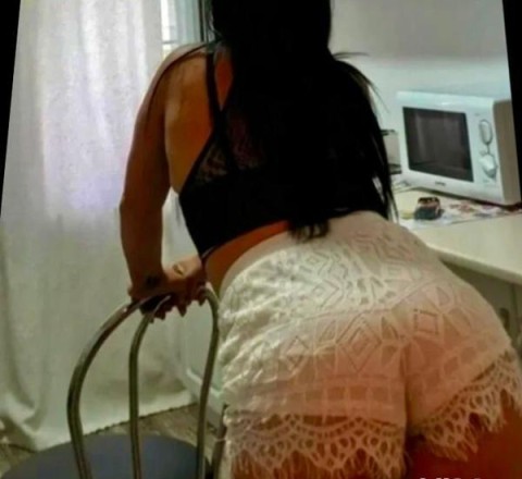 Engaging English Ladies for a Discreet Encounter in Leicester