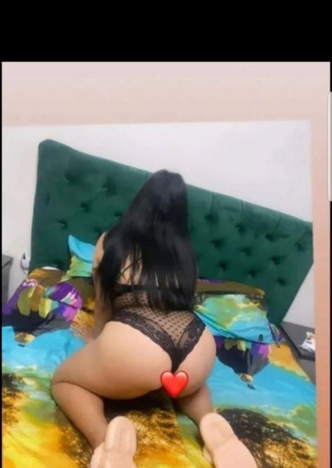 Enjoy a Spanking Experience with Roxana in Derby