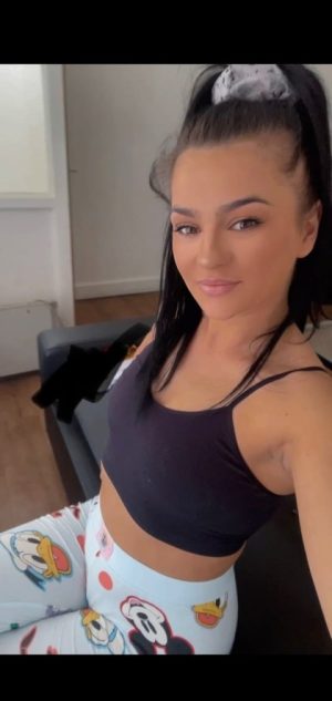 Escort Brazilian Girls Available in Leamington Spa