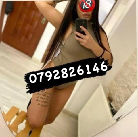 Eveline: Secure Booking for a Discreet Encounter
