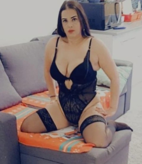 Exciting Cardiff Escorts with a Touch of Glamour