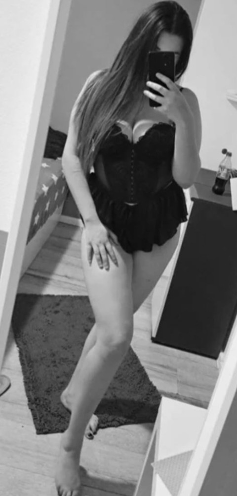 Exciting UK Escorts Await You in Banbury