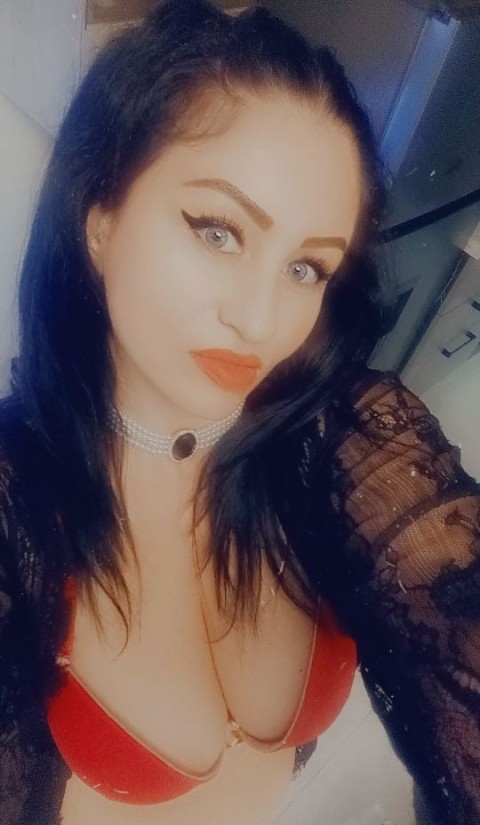 Experience a Professional Service with Verified Escorts in Sandwell