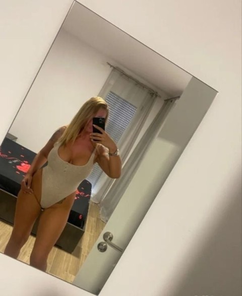 Experience affordable rates with Walsall’s finest escort services