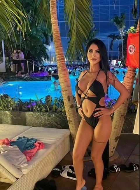 Experience Asian Massage and Full Service with Alesya in Redditch